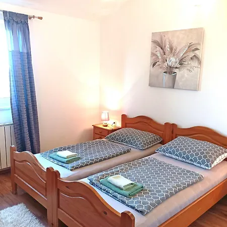 Anto Apartment *
